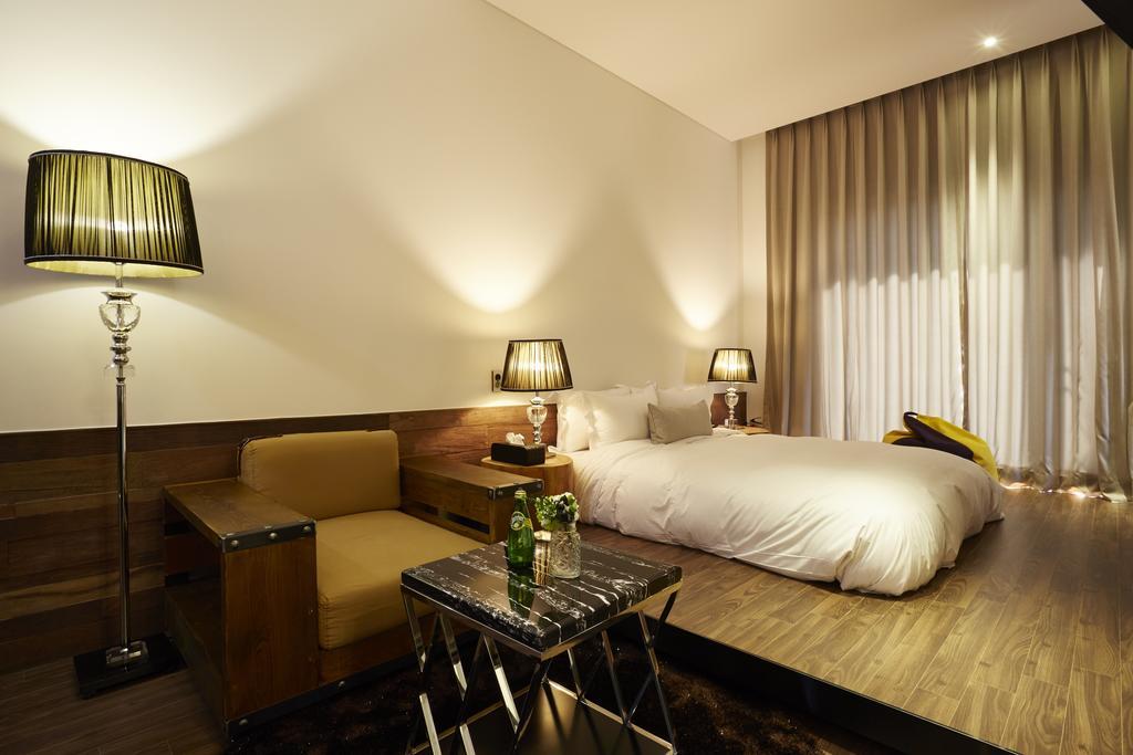 Chungbuk Inno City Namoo Hotel Eumseong Rom bilde